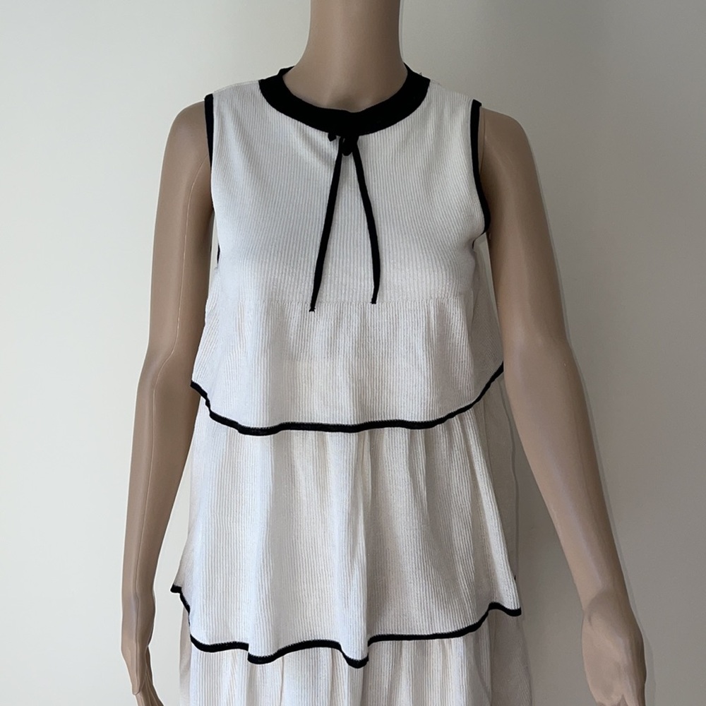 ZARA | Tiered knit midi dress in white / black - Picture 4 of 12